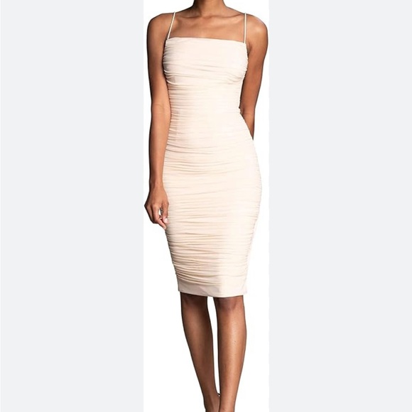 Dress the Population Dresses & Skirts - NWT Dress the Population Cream Ruched Bodycon Midi Dress - Size L Flawed Gem